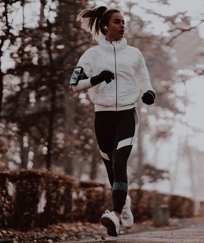 Naber #SporCanlar! Spor yapmaya en motive hissettiğiniz saatler hangisi, sabah mı, öğleden sonra mı yoksa gece karanlığında mı?