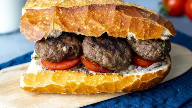 Ekmek olmadan yemek yer misin?