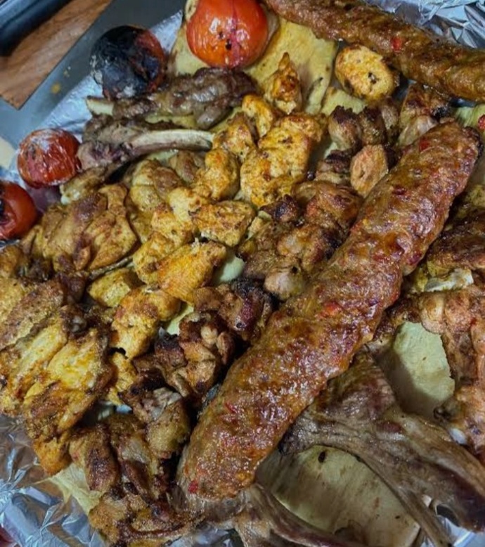 Balık mı kebap mı daha iyi gider, siz olsanız hangisini seçerdiniz?