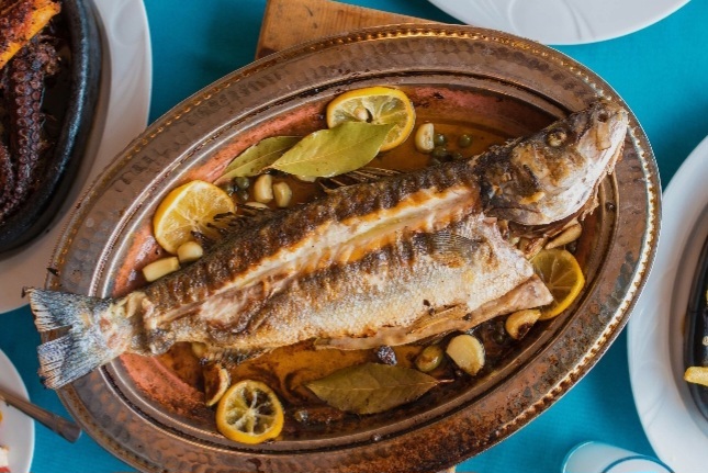 Balık mı kebap mı daha iyi gider, siz olsanız hangisini seçerdiniz?
