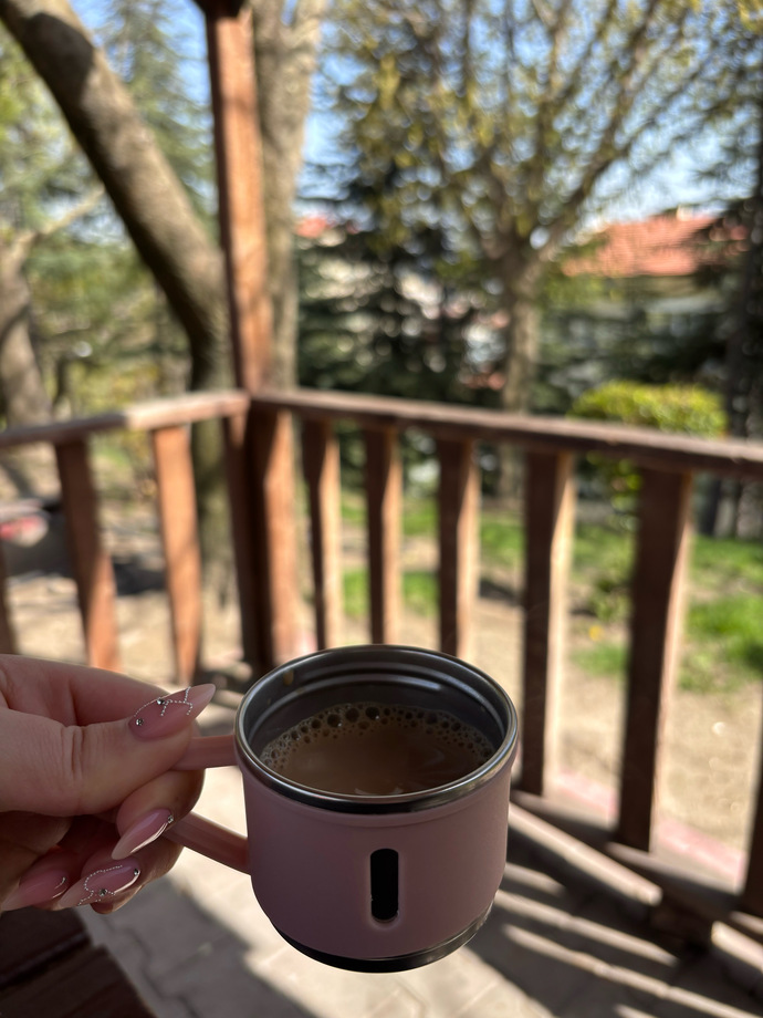 Bugün dinlediğiniz saçma bir şarkı oldu mu?