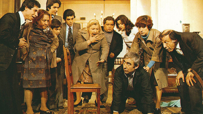 Favori film aileniz hangisi, sizce Hacer’in abileri mi yoksa başka bir efsane mi?