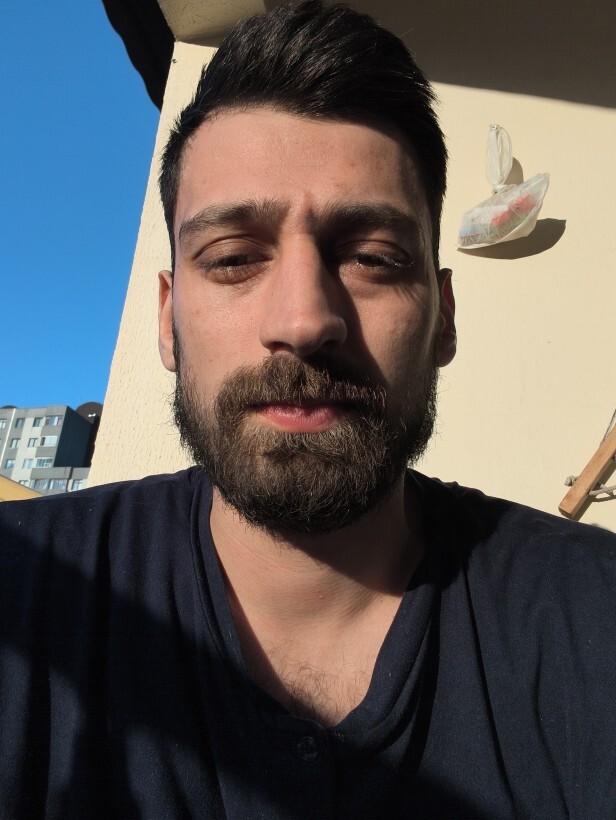 Sakallarimi kesmeli miyim?