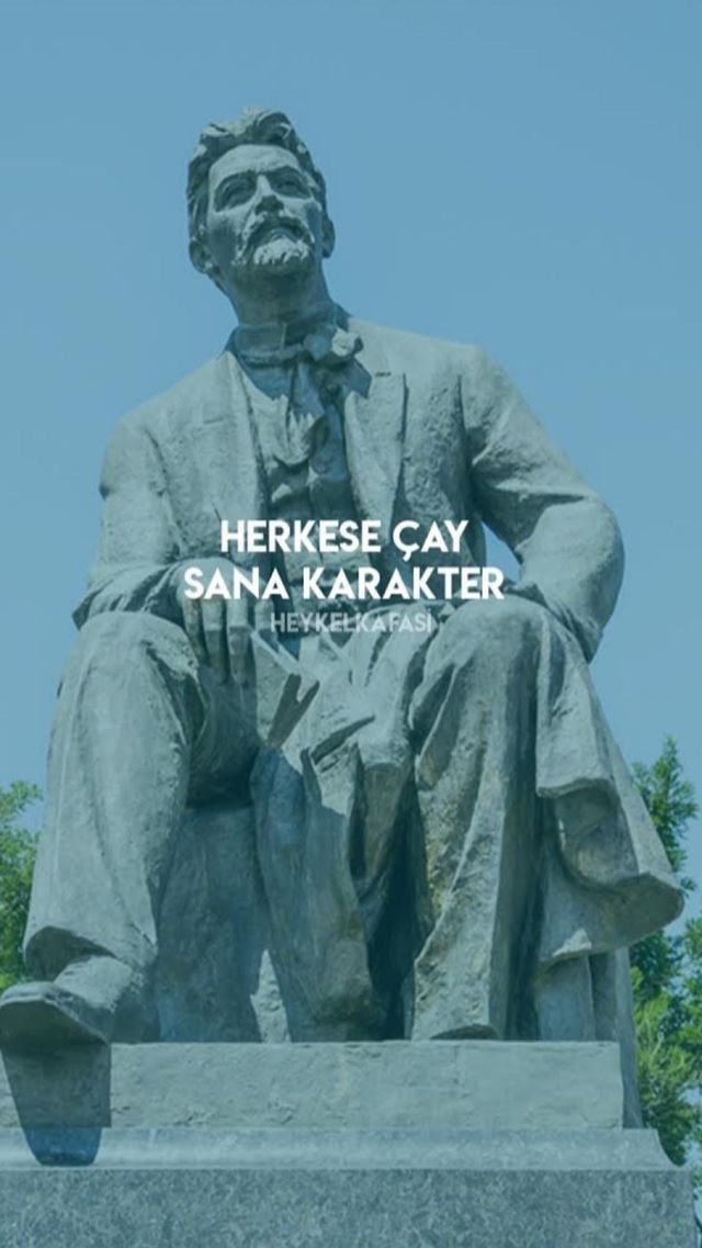 Erkeklerin ilgisini çekmek için uğraşan kızlar hakkında ne düşünüyorsunuz?
