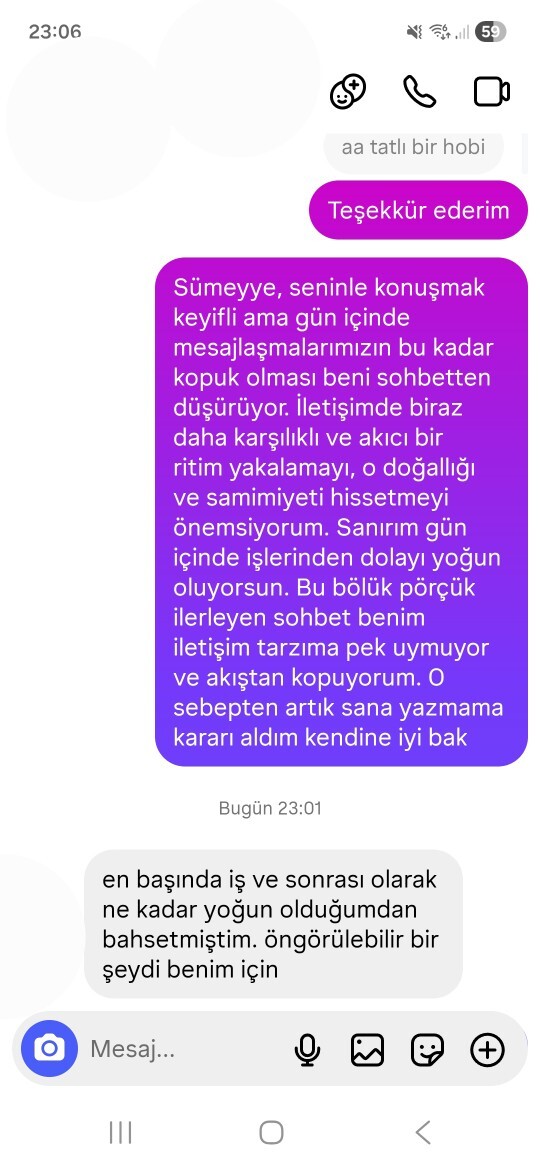 Bana geç cevap veren kıza böyle yazdım ve konuşmayı kestim?