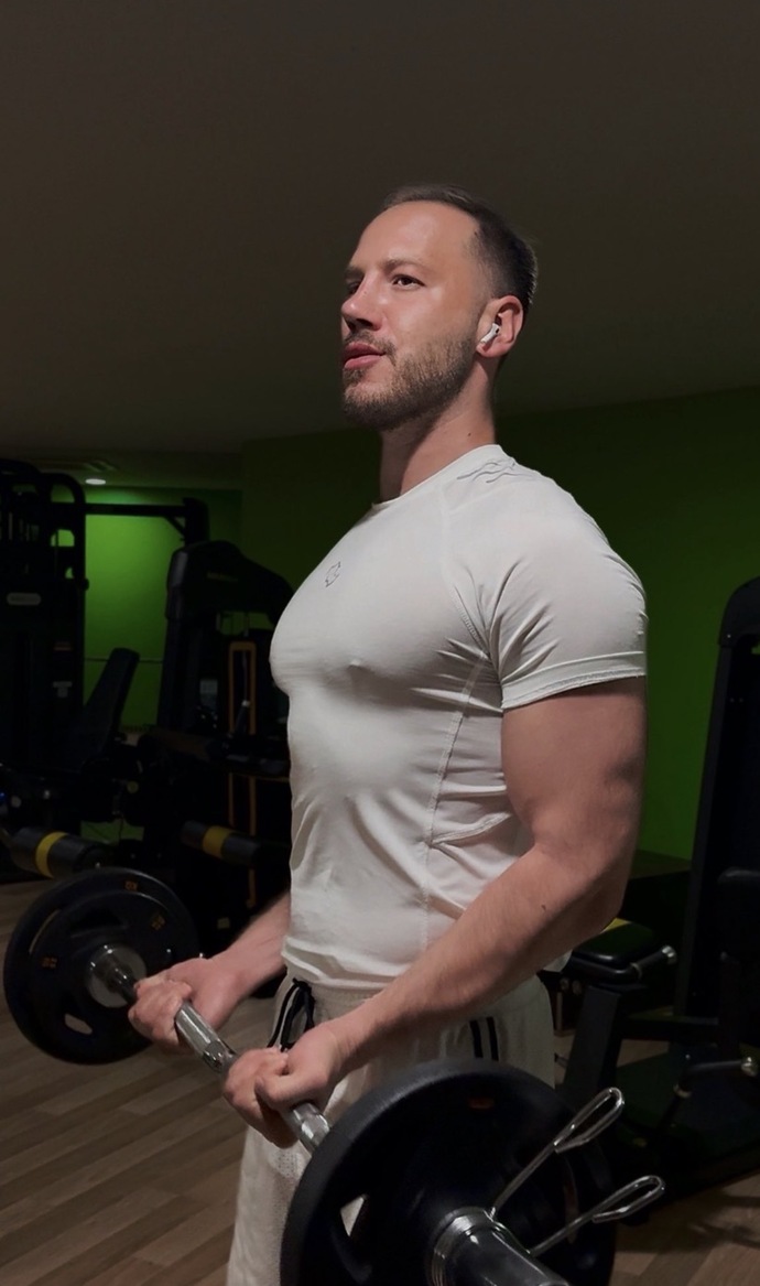 Spor yapmak dışarıya iddialı bir vücut sunmak mı? Kendini iyi hissetmek midir?