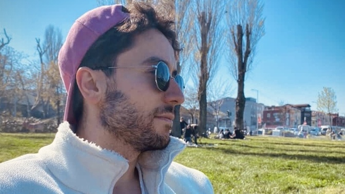Bu fotolardan hangisi instaya sallanır?