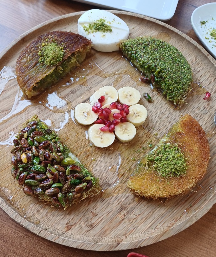 Künefe seven tarafta mısın yoksa künefe sevmeyen karşı tarafta mısın?