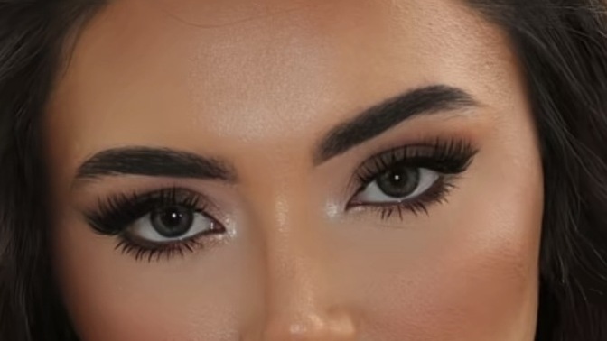 Bu kizda hangi Estetik işlemler var?