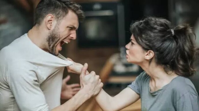 Birinin geçmişte tercih ettiği insanlar karakteri konusunda bir ipucu verirmi?