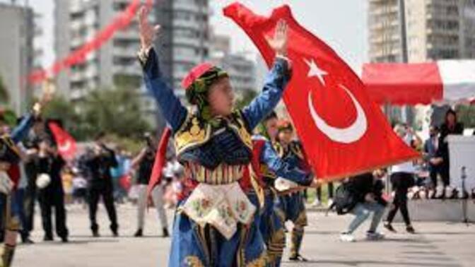 Bugün 23 Nisan  Ulusal Egemenlik ve Çocuk Bayramı! Atatürk'ün en sevdiğiniz sözü hangisi?