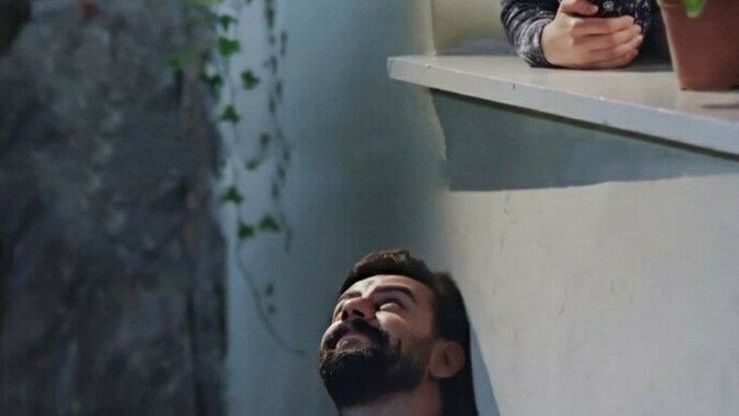 Düştüğünüzde elinizden tutan birisi var mı?