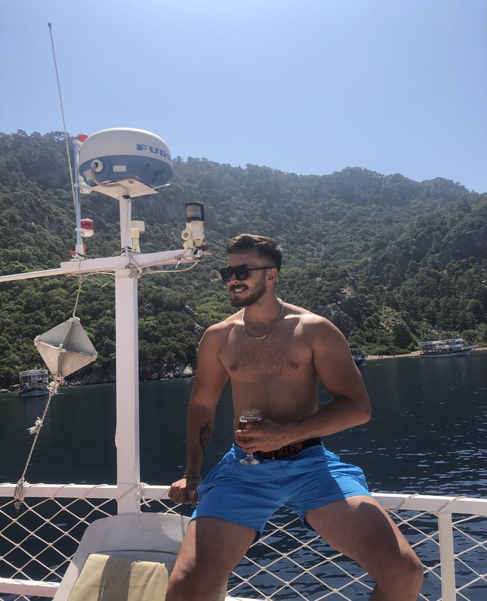 Profesyonel MMA dövüşçüsü olarak tarz ve stilimi yorumlarsanız sevinirim arkadaşlar?