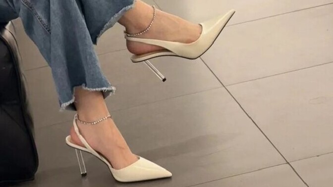 Stiletto (sivri) ayakkabılar seksi mi yoksa çirkin mi?