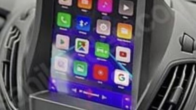 Ford Courier 2015’e Tesla ekran veya Android CarPlay takarsam ceza yer miyim, 2018 modellerin ekranı uyar mı?
