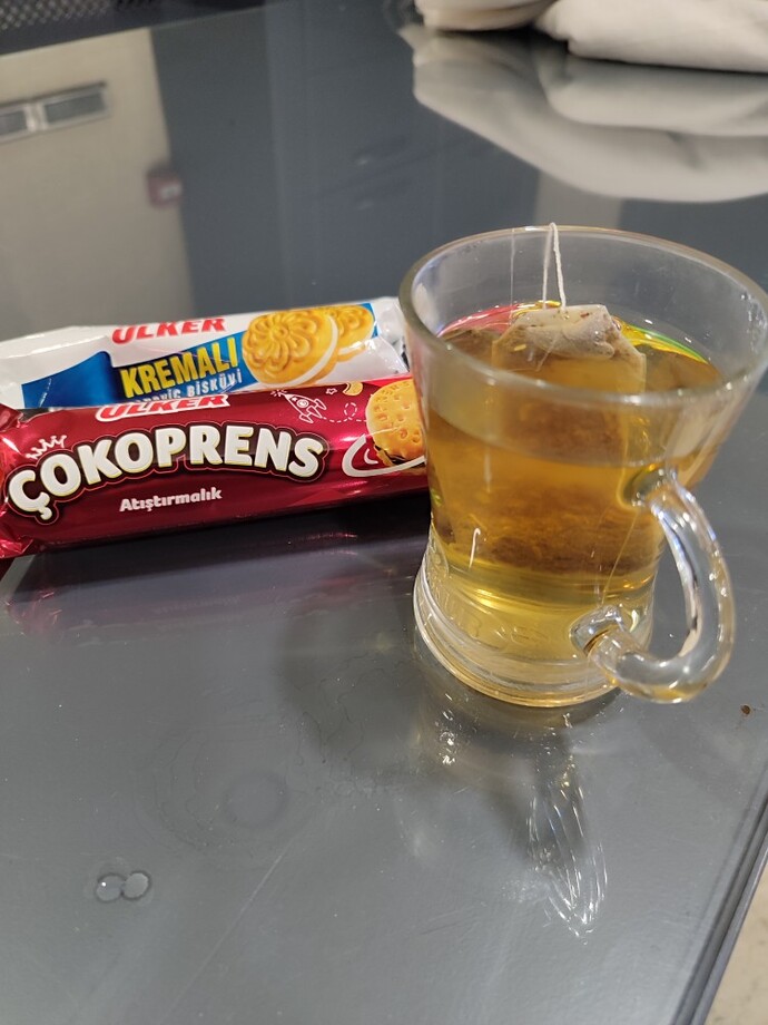 Yanında yakınında atıştırmalık olur mu?