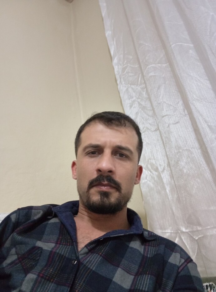Arkadaşlar yüz tipim nasıl, yakışıklı mıyım dürüstçe yorumlar mısınız?