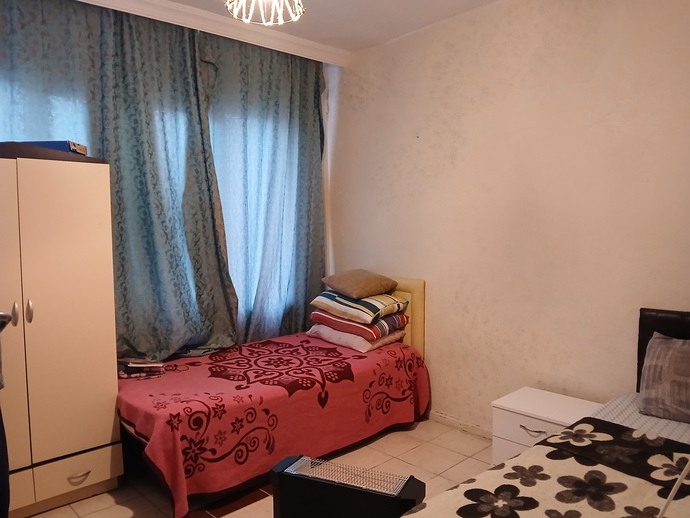 Bu odanın neresinden başlamak lazım yenilemeye?