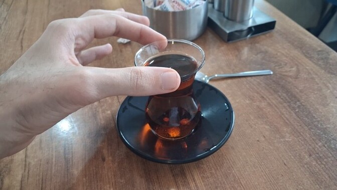 Sayın seyirciler çay keyfi yapıyorum?