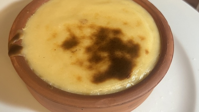 Daha önce evde süt helvası yapan var mı?