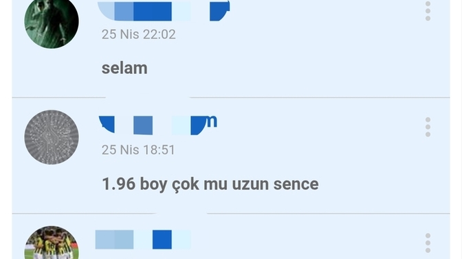 Burdaki erkekler çok kibar değil mi baksana?