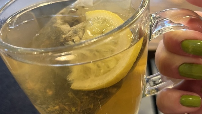 Kim nane limon içmek ister?