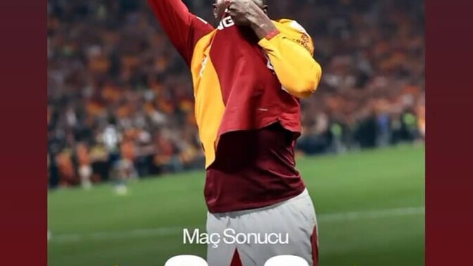 Kırık koluna rağmen gol atan Osimhen harika değil miydi?