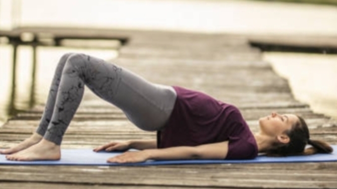 Köprü egzersizinin faydalarını biliyor musun, düzenli köprü/glute bridge hareketi yapıyor musun?