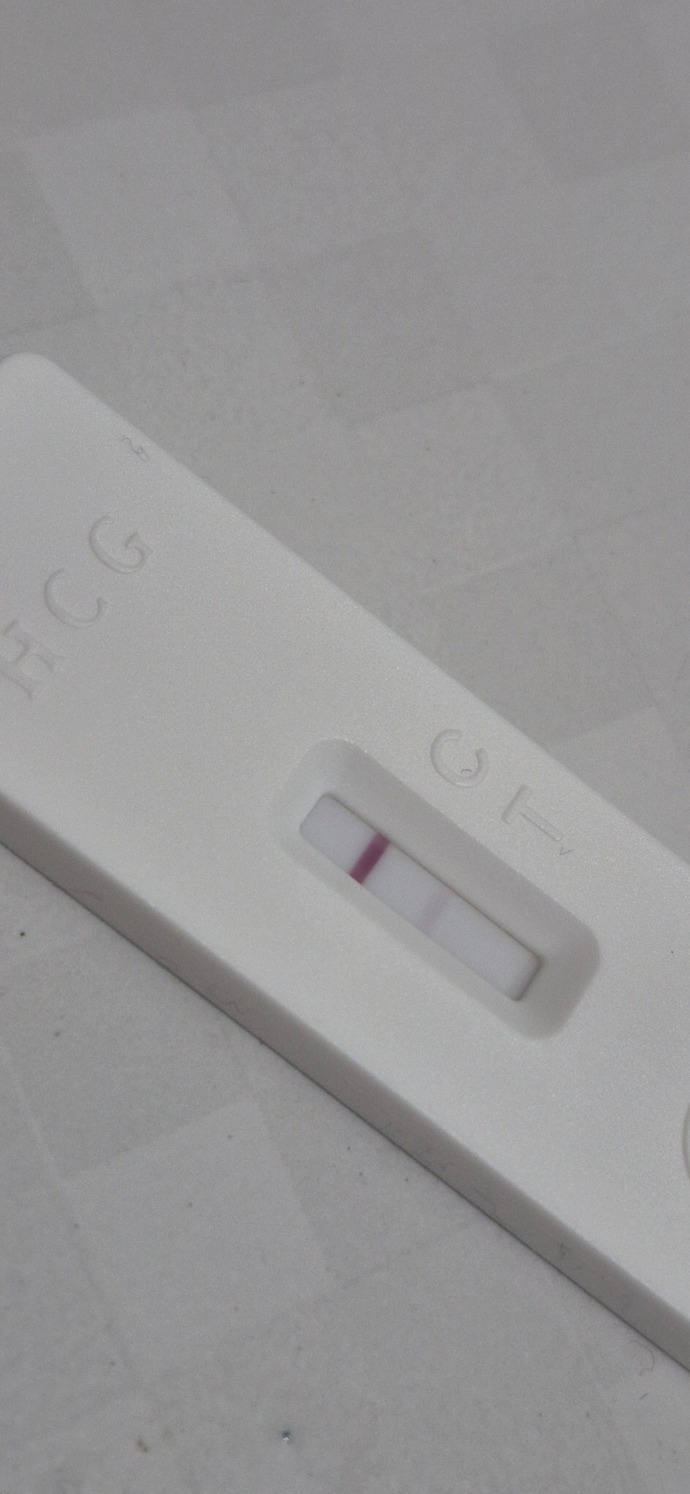 Adetim 5 gün gecikti, testte silik çizgi çıktı, hamile olabilir miyim?