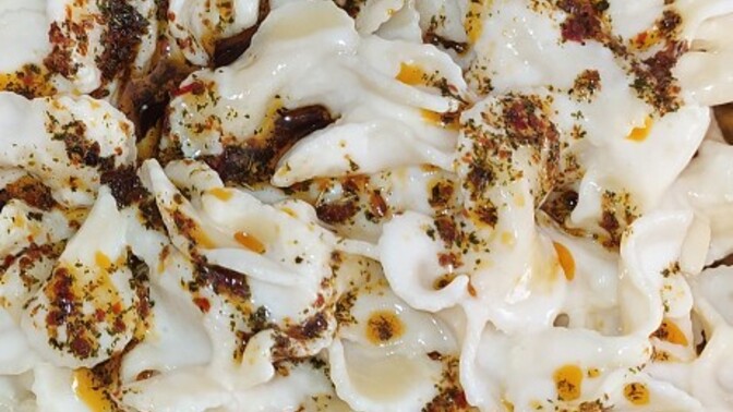 Makarna nın hangi çeşidi ni seversiniz ben sarımsaklı soslu seviyorum?