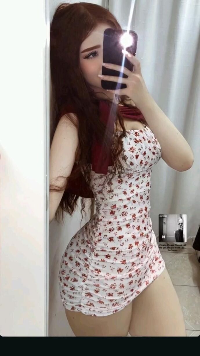 Elbise nasıl sizce yakışmış mı?