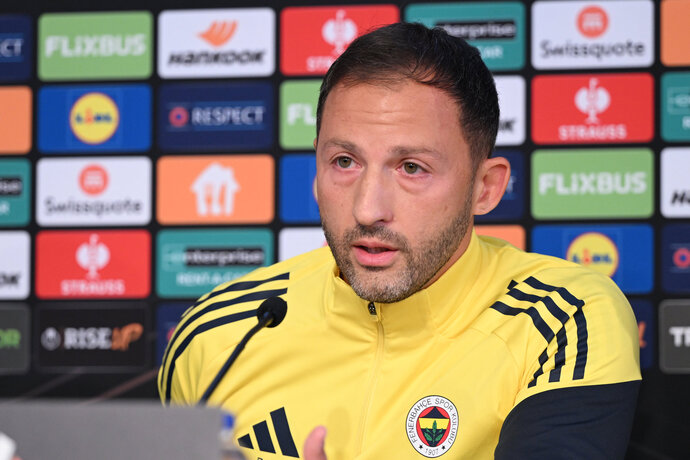 Fenerbahçede Tedesco ile yollar ayrıldı! Sizce doğru karar mı?