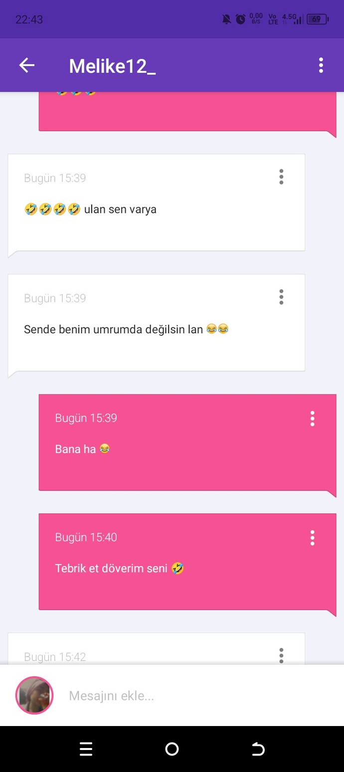 Sohbet kutunuz renkli mı renksiz mi?