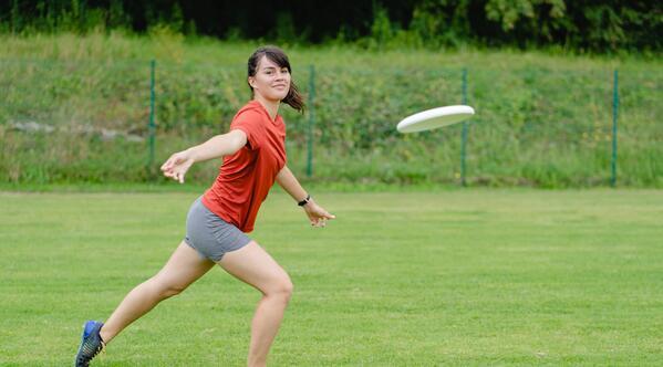 Frizbi/Ultimate Frizbee sporunu denedin mi, profesyonel frizbi sporcusu olmak ister miydin?