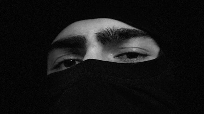 Duygular mı insanı yönetir yoksa insan mı duygularını?