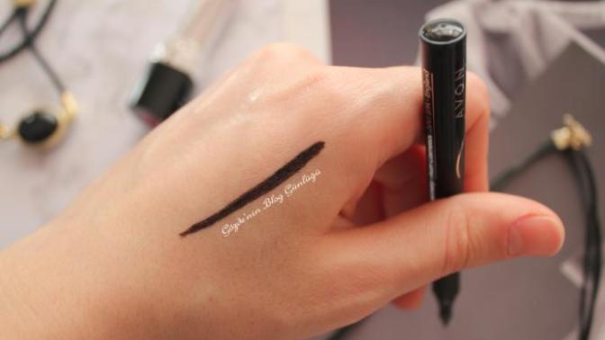 Kuruyan Eyeliner Nasıl Düzeltilir? Kurumuş Eyeliner'ı Düzeltme?