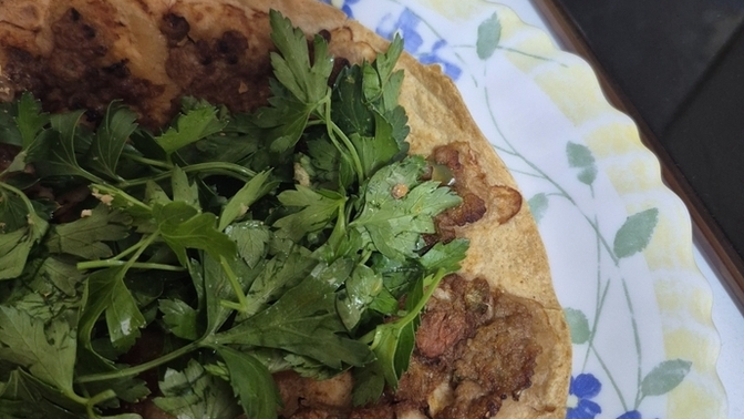 Kim diyor diyette lahmacun olmaz diye?