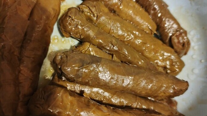 Ev yapımı yaprak sarma sever misiniz, kendi yaptığım sarmayı beğenir miydiniz?