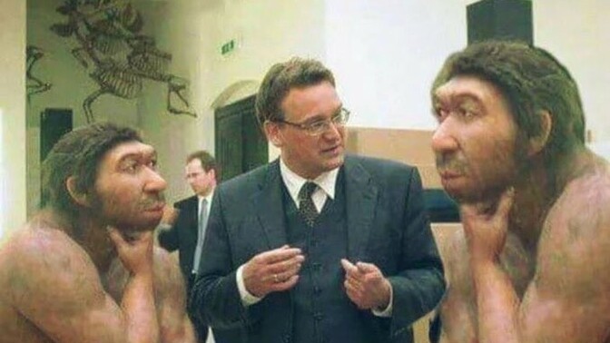 Siyasi ideolojisi olanlar midemi bulandırıyor size de oluyor mu?