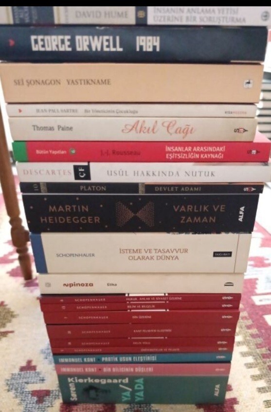 27 adet kitap aldım, sizce toplam kaç liraya mal olmuştur?