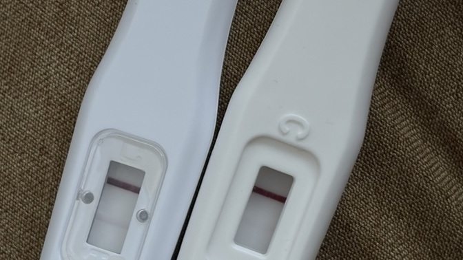 Ovülasyon testi pozitifken idrar testi silik çıktı, hamilelik belirtisi mi yaşayan var mı?