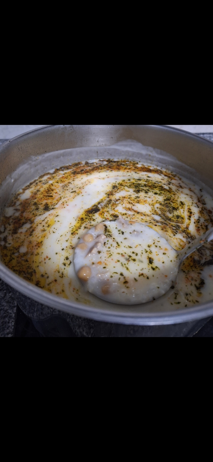 Siz de yemek yaparken tencereyi sürekli taşırıyor musunuz, nasıl engelliyorsunuz?