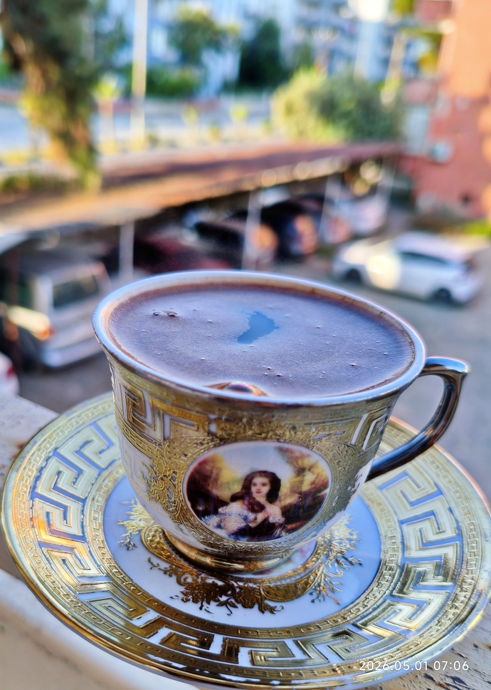 Sabah kahveleri içiliyor muuu?