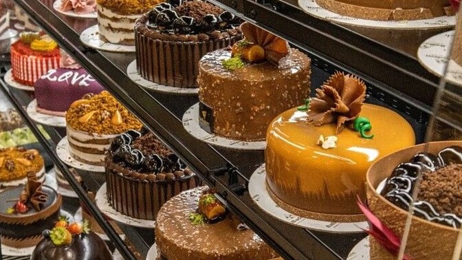 Pastane açsam benden ilk neli pasta alırdın?