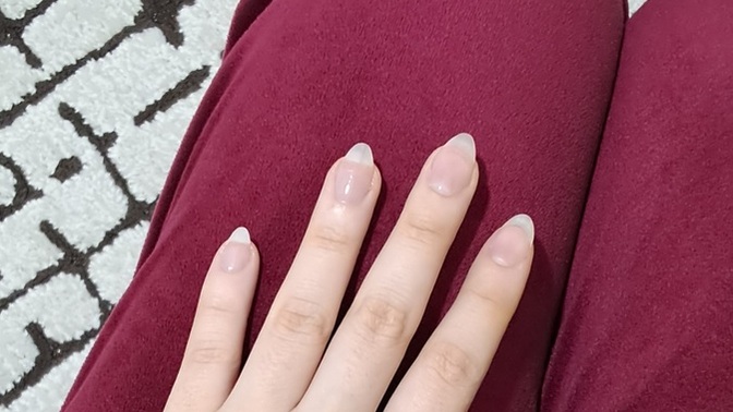 Tırnaklarım nasıl olmuş, ten rengim nasıl sizce?