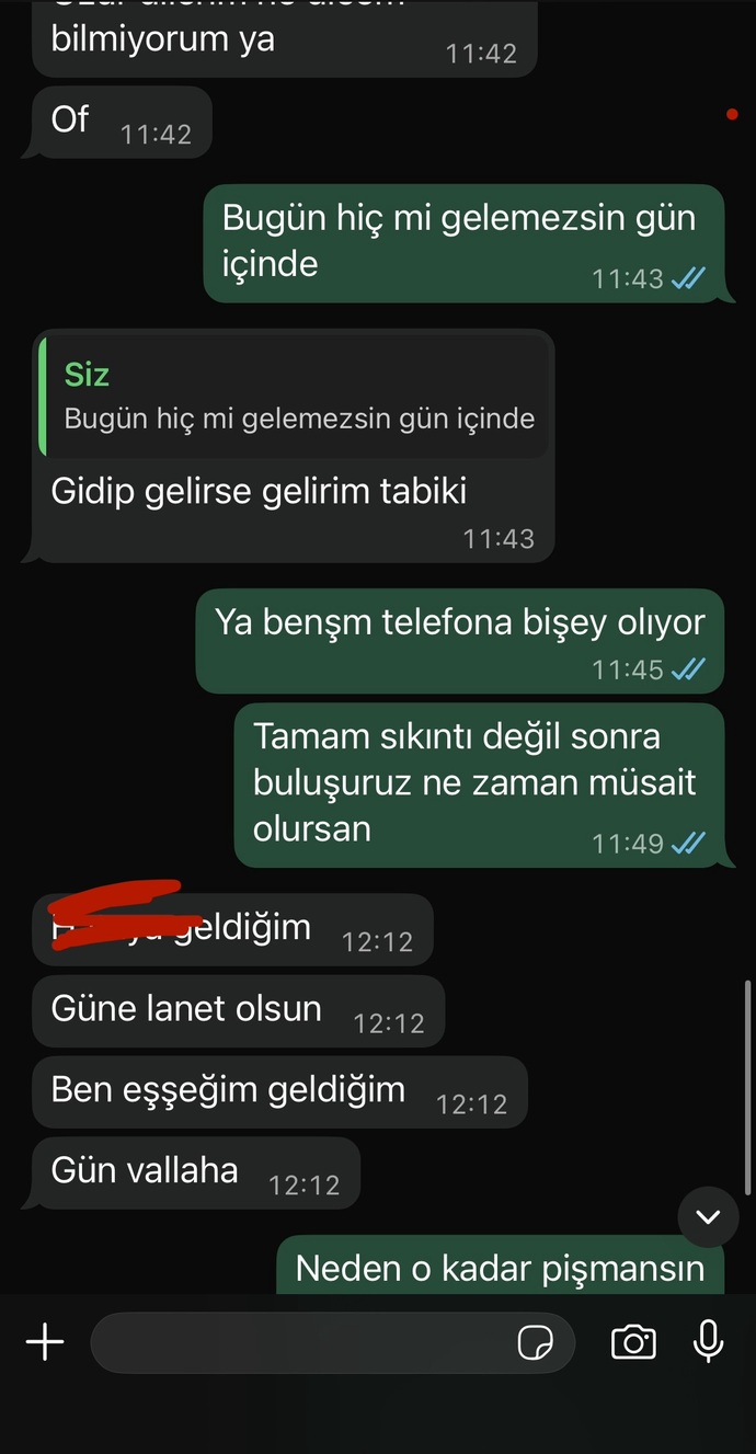 Çocuk bana karşı çok ilgisiz değil mi sizce konuşmayi kesmeli miyim?