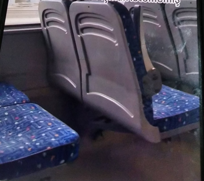 Bugün biraz halka karışayım dedim , rahat yolculuk yapayım diye enişteniz otobüsü kapattırmış?