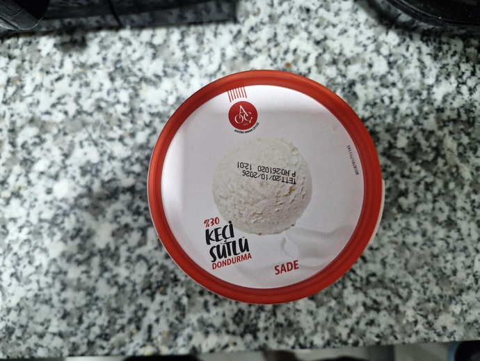 Keçi sütlü dondurma sever misiniz?