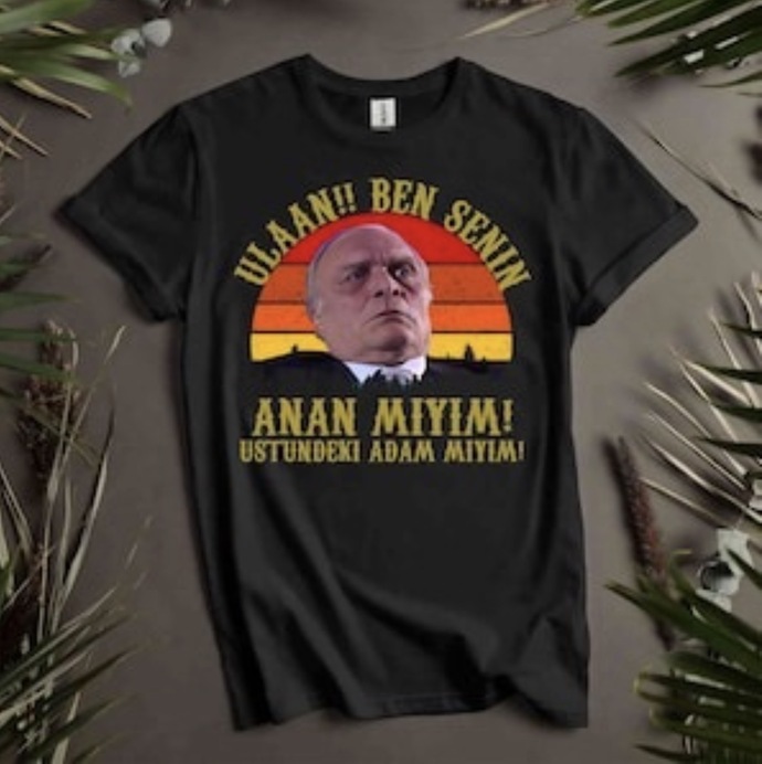 Ilk buluşmada kendinizi yansıtan kombin mi giyersiniz yoksa daha şık mı olursunuz?