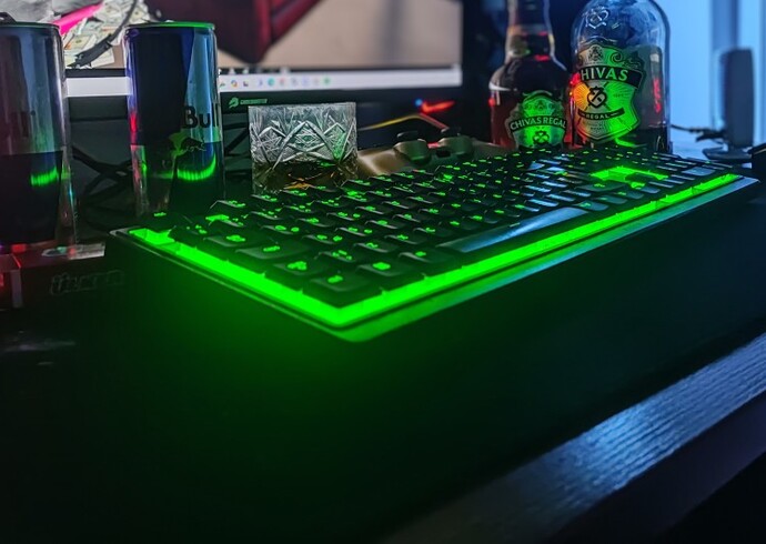 Viskinin içine su katmak tadı bozar mı, viski sek içemeyenler nasıl içmeli?